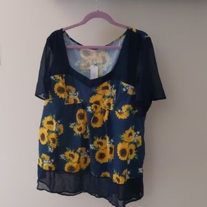 Plus Size 3X Navy Sunflower Top
